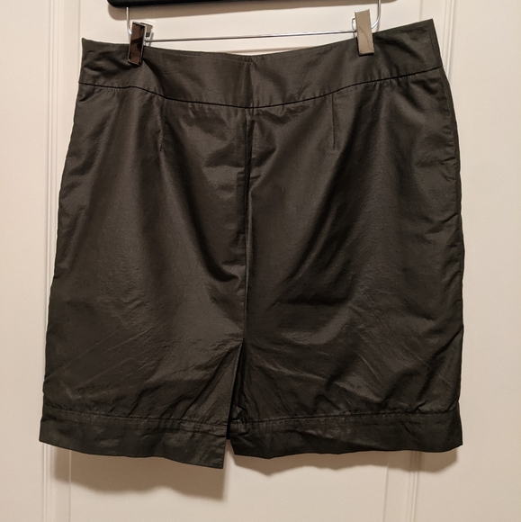 Skirt - camo green, size 12 - Picture 2 of 2